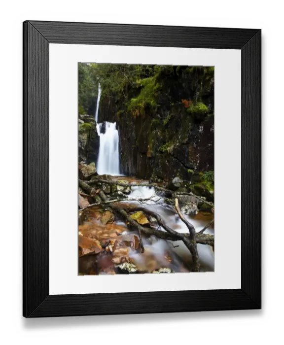 Framed Print : England, Cumbria, Lake District National Park. Scale Force near the village of Buttermere within the Lake District