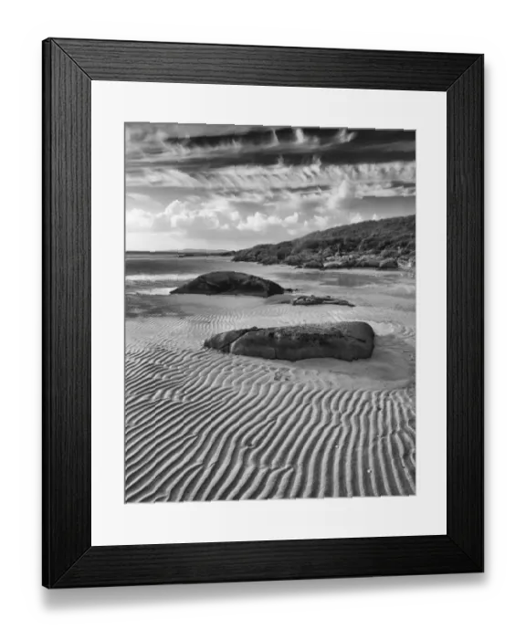 Framed Print : Scotland, The Isle of Harris, Lusketyre Bay Framed Print : Scotland, The Isle of Harris, Lusketyre Bay