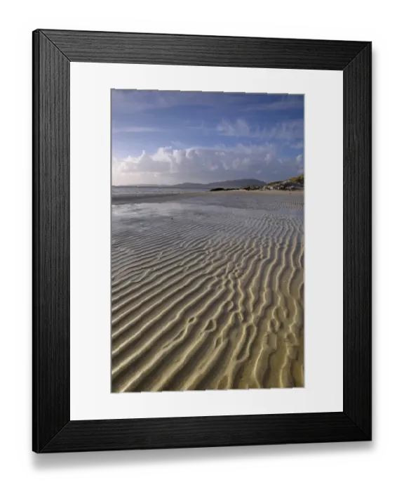 Framed Print : Scotland, The Isle of Harris, Lusketyre Bay Framed Print : Scotland, The Isle of Harris, Lusketyre Bay