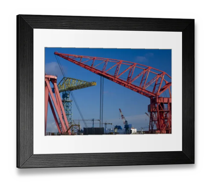 Framed Print : England, Tyne and Wear, Newcastle Upon Tyne. The Swan Hunter shipyard near Wallsend