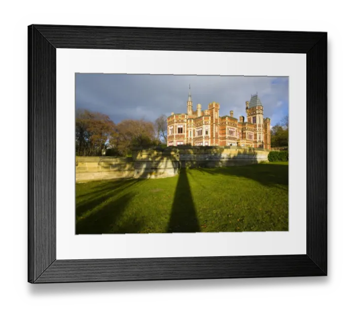Framed Print : England, Tyne & Wear, Saltwell Park. Saltwell Towers situated in Saltwell Park