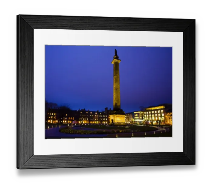 Framed Print : Scotland, Edinburgh, St Andrews Square. Erected in 1823 in honour of Henry Dundas Framed Print : Scotland, Edinburgh, St Andrews Square. Erected in 1823 in honour of Henry Dundas