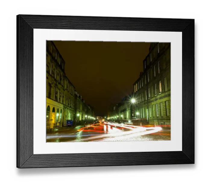 Framed Print : Scotland, Edinburgh, Northumberland Street. Traffic on Northumberland Street Framed Print : Scotland, Edinburgh, Northumberland Street. Traffic on Northumberland Street