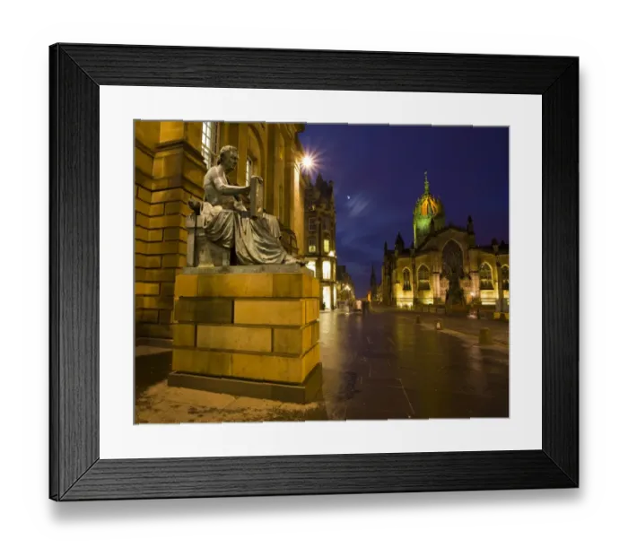Framed Print : Scotland, Edinburgh, The Royal Mile. Hume statue with the St Giles Cathedral