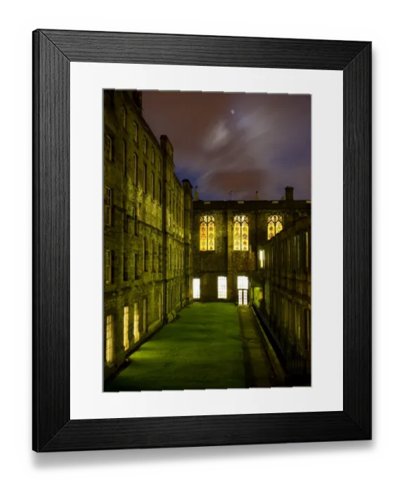 Framed Print : Scotland, Edinburgh, Old Town. Courtyard viewed from the George IV Bridge which was constructed to link the Old Framed Print : Scotland, Edinburgh, Old Town. Courtyard viewed from the George IV Bridge which was constructed to link the Old