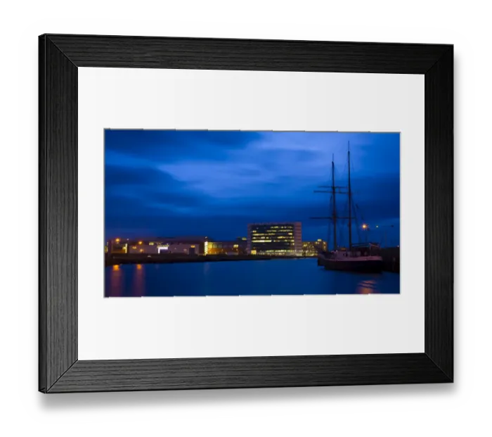 Framed Print : Scotland, Edinburgh, Leith. Ocean-terminal shopping mall, a modern development on the Leith waterfront