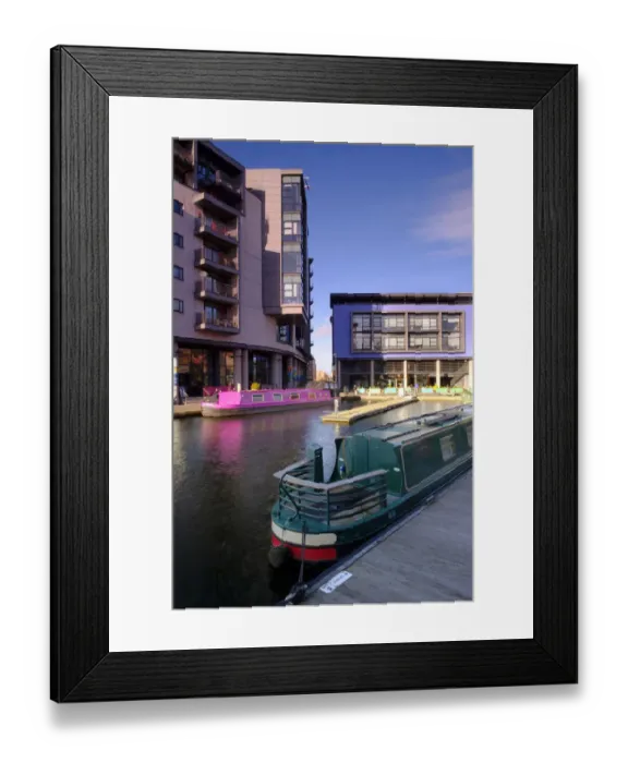 Framed Print : Scotland, Edinburgh, Union Canal