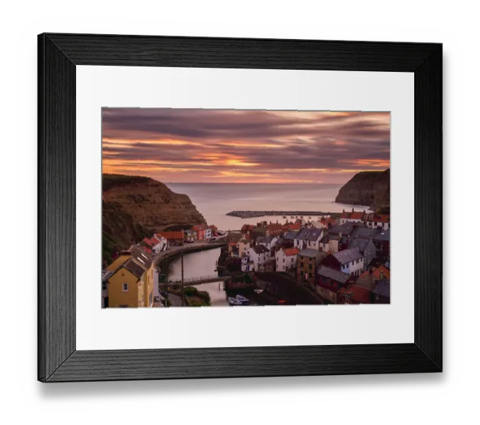 Framed Print : England, North Yorkshire, Staithes