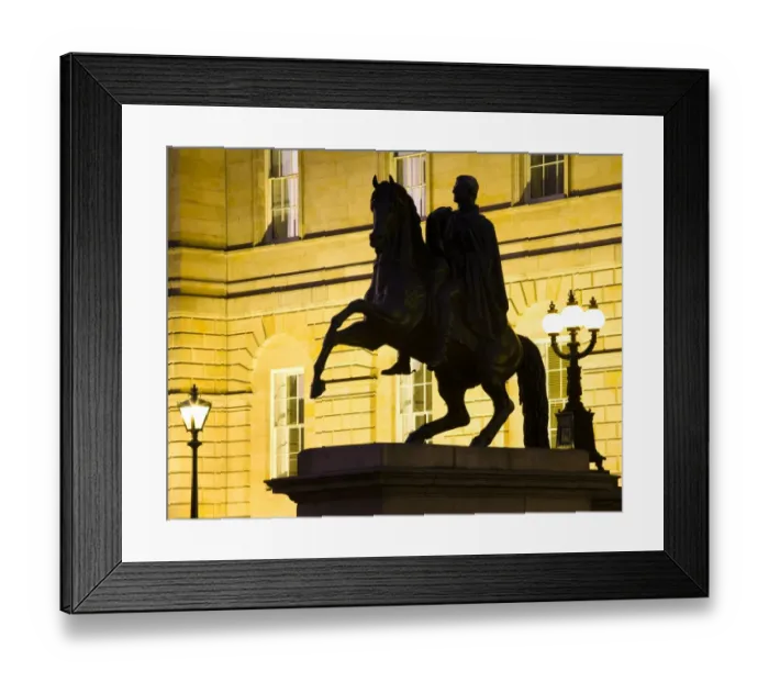 Framed Print : Scotland, Edinburgh, Register House. Statue of the Duke of Wellington on horseback situated in the front of