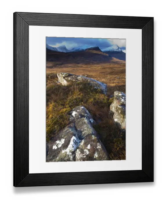 Framed Print : Scotland, Scottish Highlands, Assynt. Looking towards the Coigach Mountain range from moorland above Framed Print : Scotland, Scottish Highlands, Assynt. Looking towards the Coigach Mountain range from moorland above