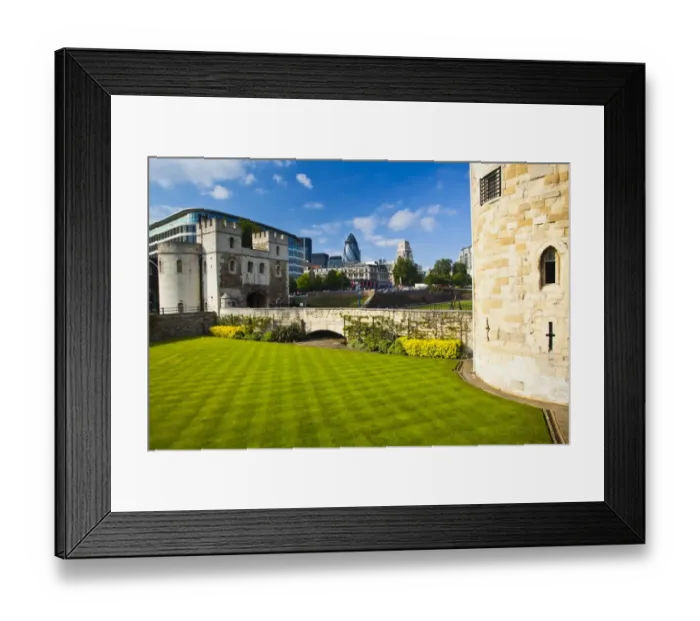 Framed Print : England, Greater London, London Borough of Tower Hamlets. Looking towards the gatehouse of the Tower of London with the distint london skyline (including the Gherkin) in