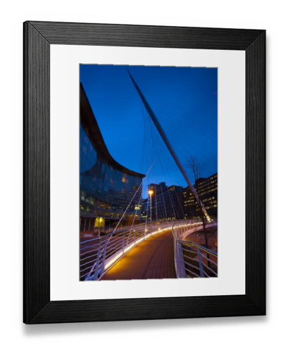 Framed Print : England, Greater Manchester, Manchester. The Trinity Bridge, spanning the banks of the River Irwell near
