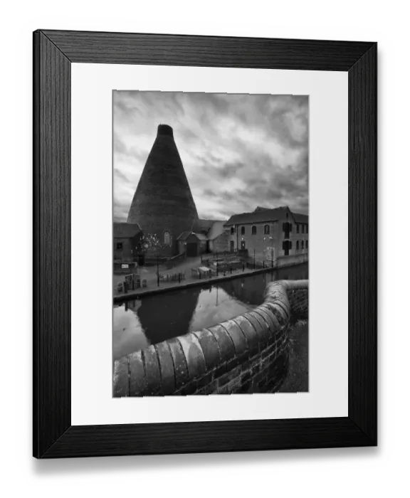 Framed Print : England, West Midlands, Wordsley