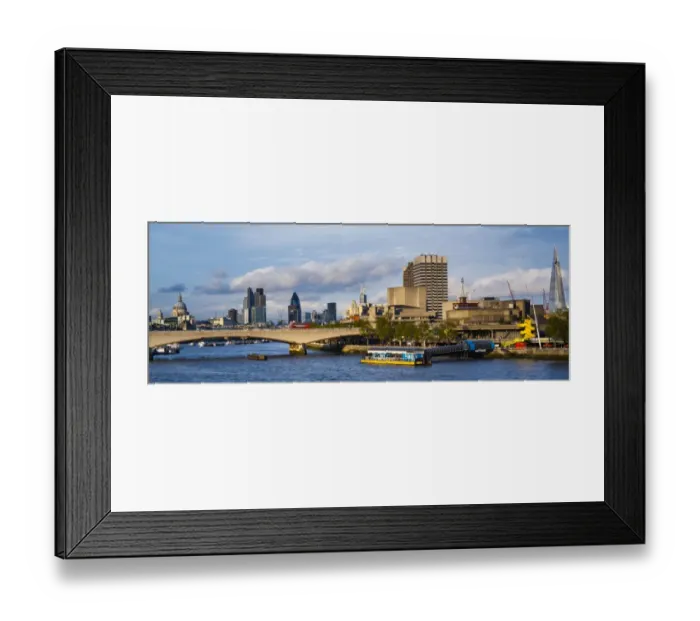 Framed Print : England, Greater London, London South Bank / River Thames Framed Print : England, Greater London, London South Bank / River Thames