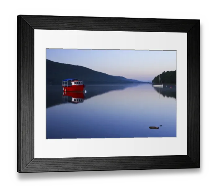 Framed Print : England, Cumbria, Lake District National Park. Dawn looking across the still waters