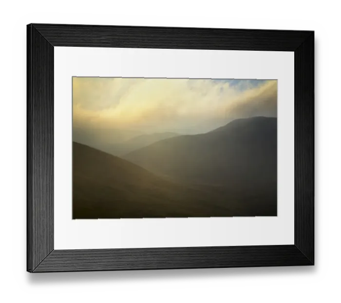 Framed Print : Scotland, Scottish Borders, The Pennine Way. Mist begins to shroud the rolling hills Framed Print : Scotland, Scottish Borders, The Pennine Way. Mist begins to shroud the rolling hills