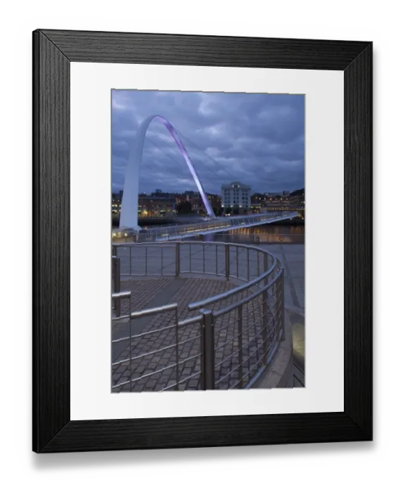 Framed Print : England, Tyne and Wear, Gateshead Framed Print : England, Tyne and Wear, Gateshead