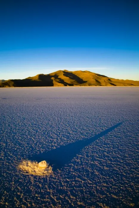 Framed Print : Bolivia, Southern Altiplano, Salar de Uyuni. The worlds largest and highest salt flat Framed Print : Bolivia, Southern Altiplano, Salar de Uyuni. The worlds largest and highest salt flat