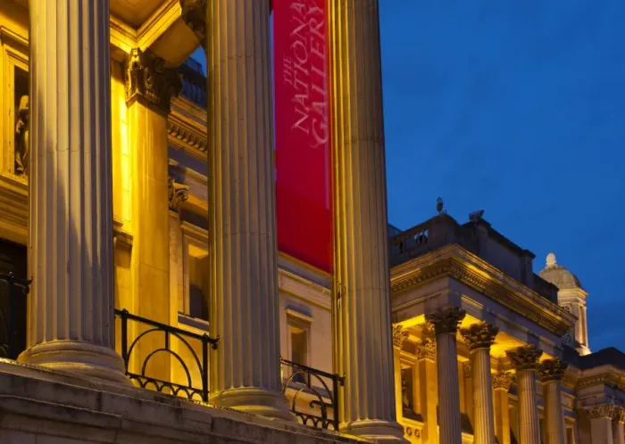 Framed Print : England, Greater London, City of Westminster. The National Gallery located in Trafalgar Square