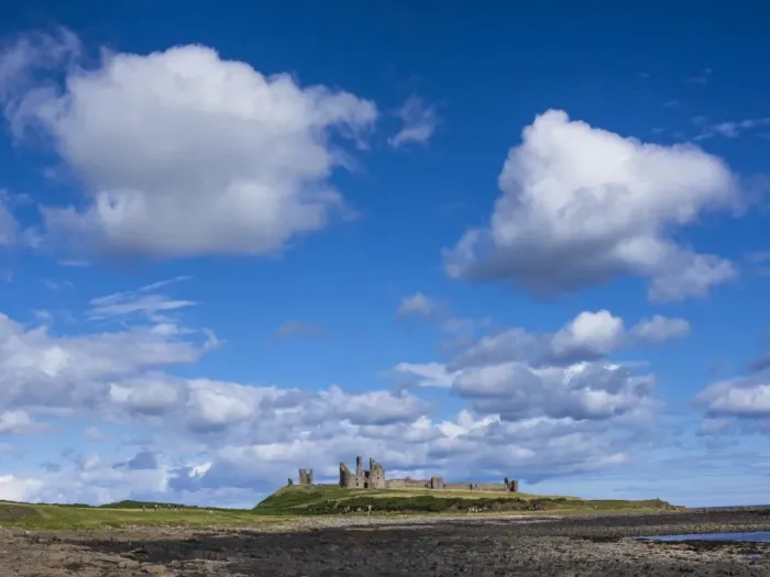 Framed Print : England, Northumberland, Dunstanburgh Castle