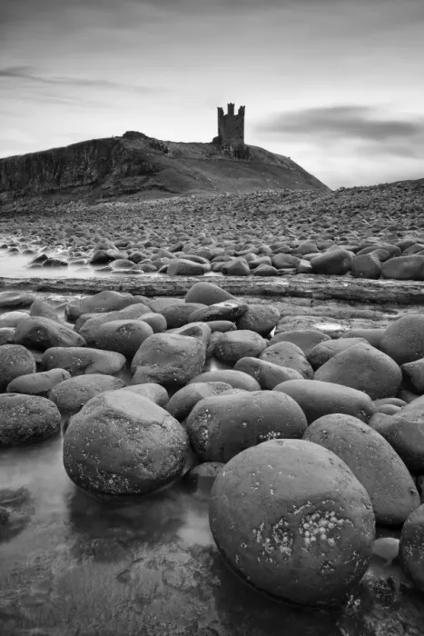 Framed Print : England, Northumberland, Dunstanburgh Castle