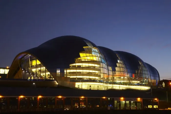 Framed Print : The Sage gateshead building, viewed at night from the Newcastle Upon Tyne quayside