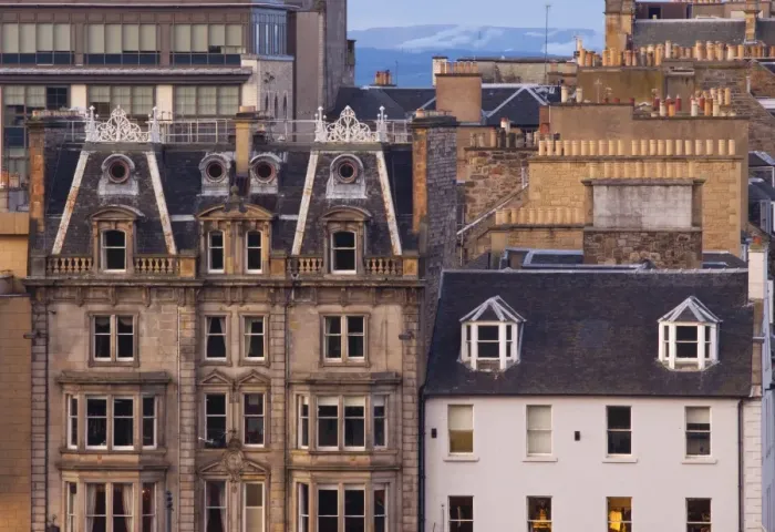Framed Print : Scotland, Edinburgh, Princes Street. Typical architecture of the shops