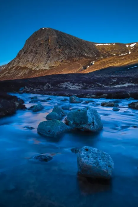 Framed Print : Scotland, Scottish Highlands, Cairngorms National Park. The Devils Point Framed Print : Scotland, Scottish Highlands, Cairngorms National Park. The Devils Point