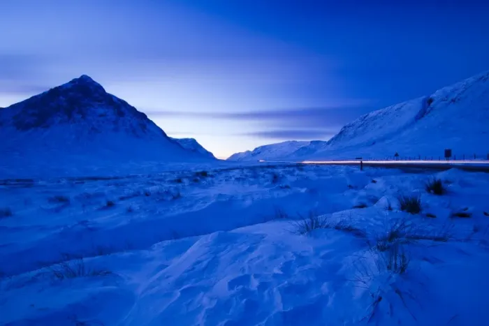 Framed Print : Scotland, Scottish Highlands, Pass of Glencoe. A82 running through the dramatic Pass of Glencoe