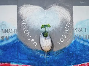 Street Art Prints: Germany, Berlin, Berlin East Side Gallery
