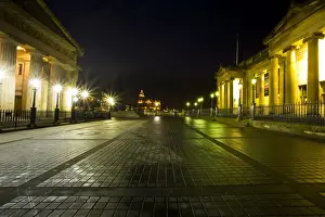 Scotland, Edinburgh, The Mound. The Royal Scottish Academy and the National Gallery of Scotland